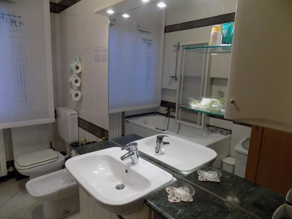 Aparthotel Feeling At Home Castenaso Chambre photo